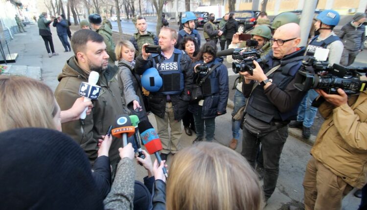 Денис Пушилин заявил зарубежным СМИ о небывалом сплочении жителей Донбасса и РФ в ответ на западную санкционную политику