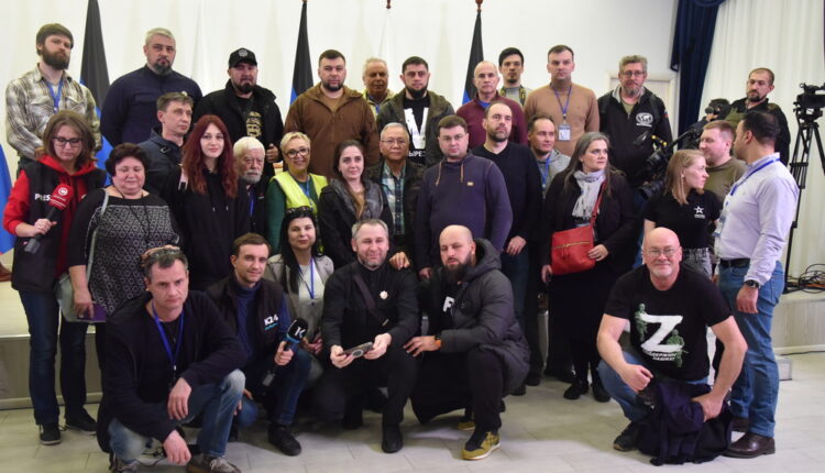 Глава ДНР встретился с участниками пресс-тура «Zа правду»