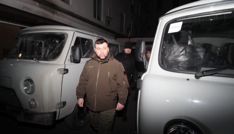 Денис Пушилин поблагодарил Главу Чеченской Республики за 50 автомобилей повышенной проходимости для нужд армии ДНР