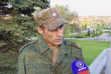 Офицер Народной милиции ДНР