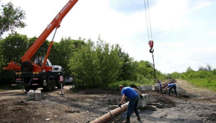 Силами МЧС ДНР возведен трубопровод, подающий воду в канал «Северский Донец – Донбасс»
