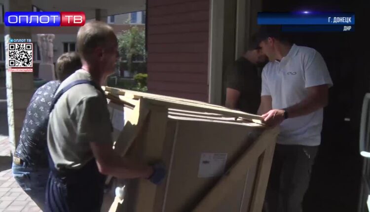 В Донецкий республиканский центр охраны материнства и детства доставили оборудование
