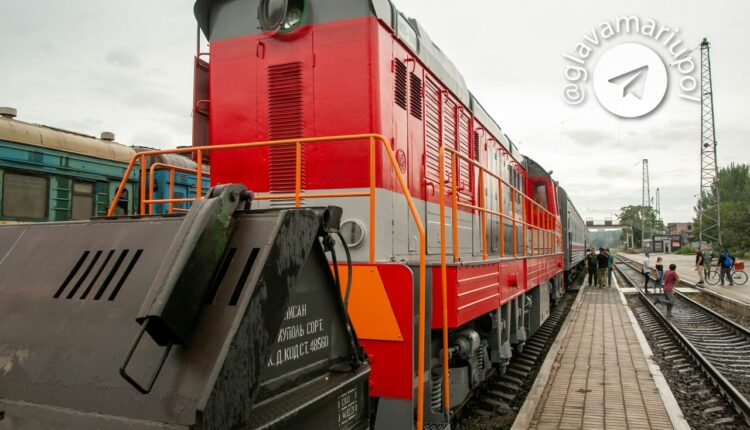 Первый пригородный поезд Мариуполь – Волноваха готов к запуску