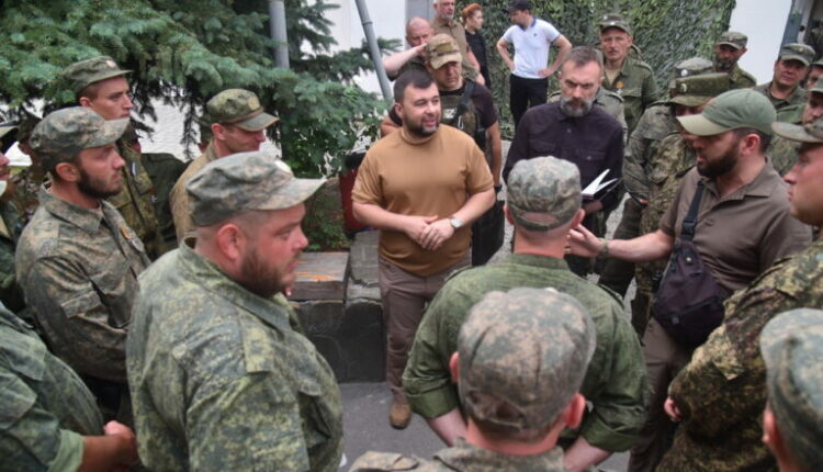 «Не дали врагу перечеркнуть русское будущее»: Денис Пушилин – военнослужащим