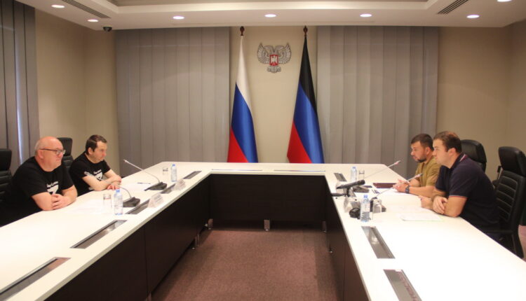 Денис Пушилин и Андрей Чибис обсудили перспективы экономического сотрудничества между ДНР и Мурманской областью