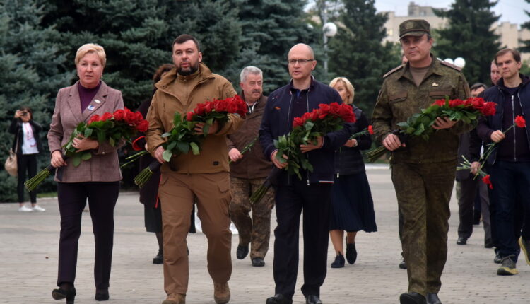 «Молодой гвардии» – 80 лет: Денис Пушилин принял участие в открытии восстановленного мемориала в честь юных краснодонцев-подпольщиков