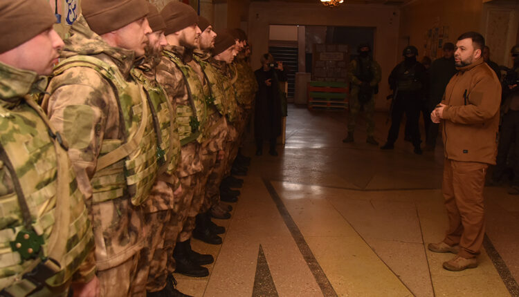 Денис Пушилин наградил военнослужащих батальона «Сомали» за мужество и героизм, два бойца представлены к званию Героя ДНР